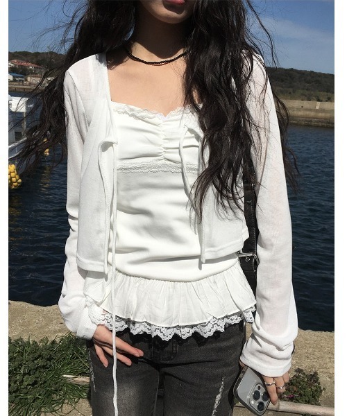 anyonemore（エニワンモア）の「裾レースフリルキャミソール+リボンボレロ風カーディガンセット（カーディガン/ボレロ・レディース・アイボリー/ブラック・FREE）」の6枚目の写真