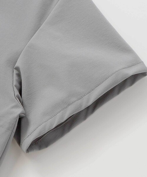 BeBe（ベベ）の「ストレッチナイロンシャツ+ハーフパンツセットアップ(100~150cm)（セットアップ・キッズ・ネイビー/グレー・150cm/130cm/140cm/120cm）」の15枚目の写真