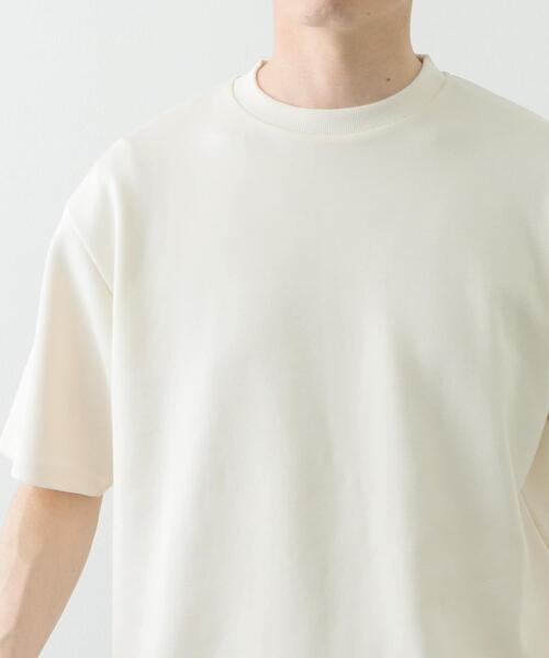 ITEMS URBANRESEARCH（アイテムズ アーバンリサーチ）の「ワンポイント刺繍ダンボールTシャツ（Tシャツ/カットソー・メンズ・チャコールグレー/オフホワイト/ベージュ・LARGE/MEDIUM）」の4枚目の写真