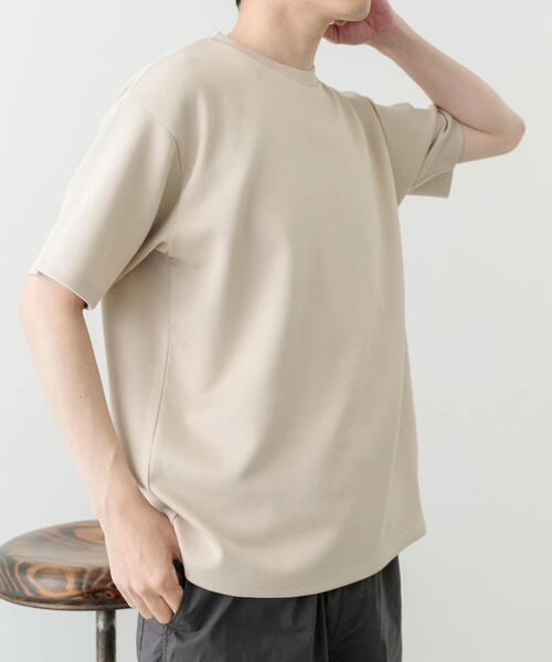 ITEMS URBANRESEARCH（アイテムズ アーバンリサーチ）の「ワンポイント刺繍ダンボールTシャツ（Tシャツ/カットソー・メンズ・チャコールグレー/オフホワイト/ベージュ・LARGE/MEDIUM）」の14枚目の写真