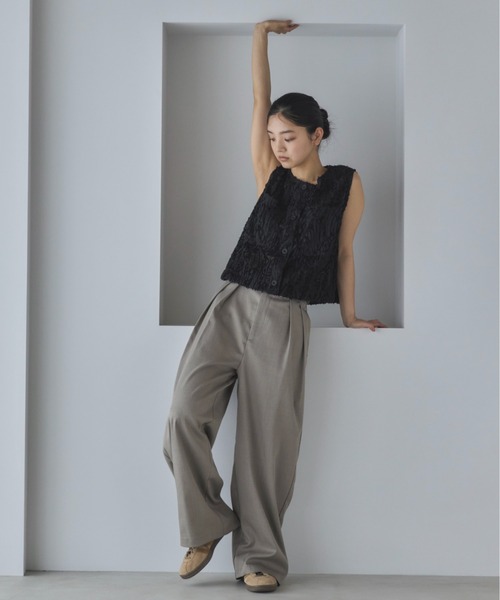 feepur(フェピュール)の「コードレースシアーベスト(ベスト・レディース・アイボリー/ブラック・MEDIUM)」の12枚目の写真