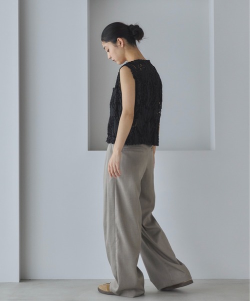 feepur(フェピュール)の「コードレースシアーベスト(ベスト・レディース・アイボリー/ブラック・MEDIUM)」の13枚目の写真