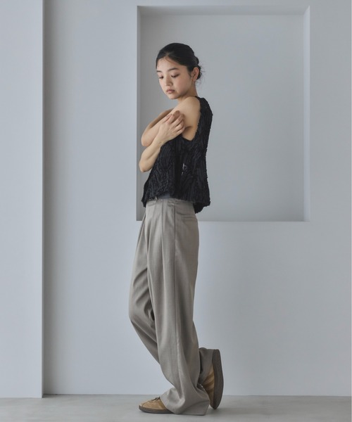 feepur(フェピュール)の「コードレースシアーベスト(ベスト・レディース・アイボリー/ブラック・MEDIUM)」の11枚目の写真