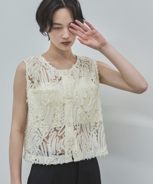 feepur(フェピュール)の「コードレースシアーベスト(ベスト・レディース・アイボリー/ブラック・MEDIUM)」の18枚目の写真