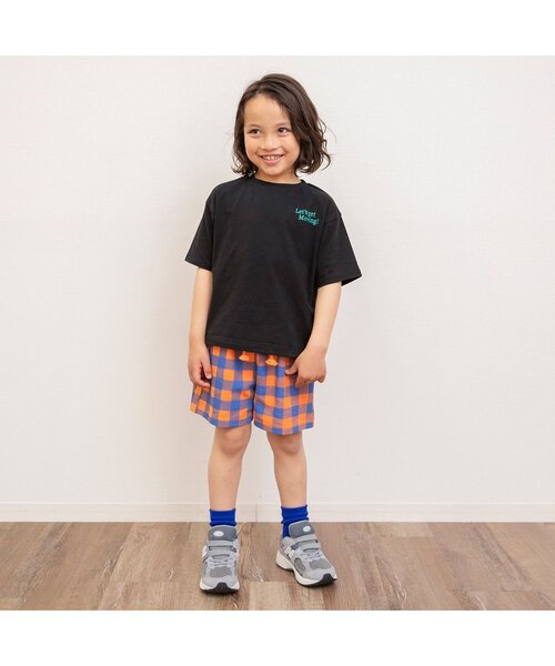 BREEZE（ブリーズ）の「【シルエットを自分好みに！】裾ドローコード半袖Tシャツ_ジュニア対応（Tシャツ/カットソー・キッズ・レッド/ブラック/オフホワイト・80/90/100/110/120/130/140）」の20枚目の写真