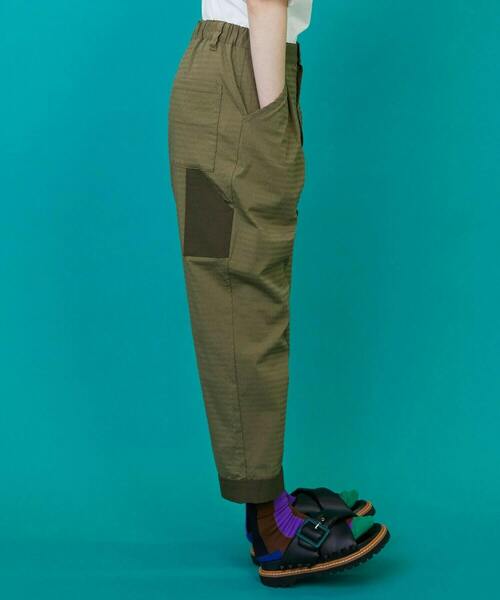 FRAPBOIS（フラボア）の「ボーダーサッカー パンツ（その他パンツ・レディース・ブラック/カーキ・1/2）」の5枚目の写真