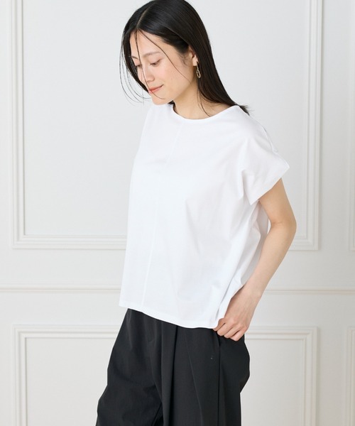 I.T.'S international(イッツインターナショナル)の「【接触冷感】ボックスシルエットプルオーバー(Tシャツ/カットソー・レディース・ベージュ/チャコールグレー/グレー/オフホワイト/イエロー・フリー)」の3枚目の写真