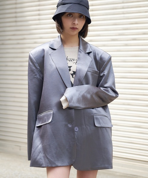 DURAS(デュラス)の「グロスサテンジャケット(テーラードジャケット・レディース・グレー/ブラウン/ブラック・FREE)」の2枚目の写真