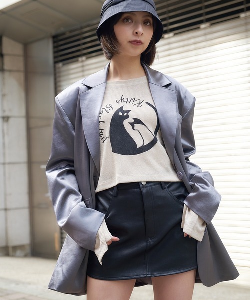 DURAS(デュラス)の「グロスサテンジャケット(テーラードジャケット・レディース・グレー/ブラウン/ブラック・FREE)」の14枚目の写真