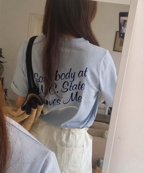 Doula Doula(ドゥーラドゥーラ)の「バックロゴプリントTシャツ(Tシャツ/カットソー・レディース・ホワイト/ブルー・FREE)」の11枚目の写真