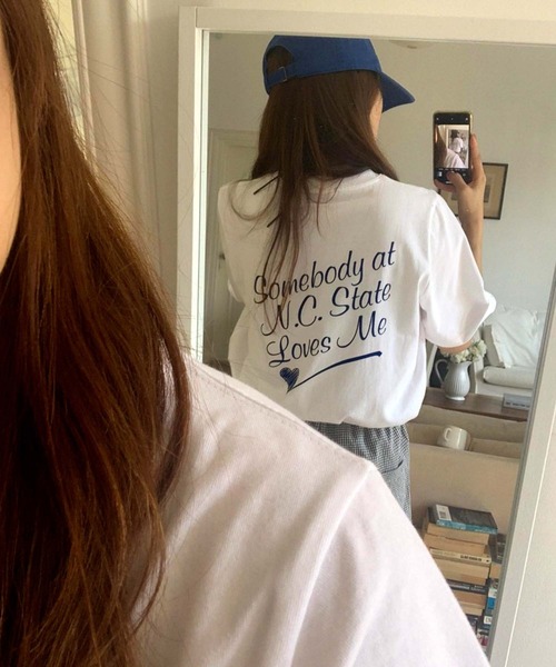 Doula Doula(ドゥーラドゥーラ)の「バックロゴプリントTシャツ(Tシャツ/カットソー・レディース・ホワイト/ブルー・FREE)」の8枚目の写真