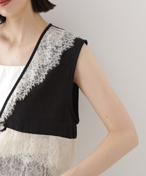 THE SHOP TK （ザ ショップ ティーケー ）の「レースフリルサテンベスト【洗える】（ベスト・レディース・ブラック系4/ブラウン系5・99）」の15枚目の写真