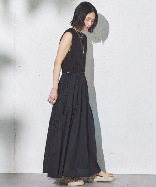 Doux archives（ドゥアルシーヴ）の「カットコンビギャザーワンピース（ワンピース・レディース・ダークブラウン/パープル/ブラック・38）」の19枚目の写真