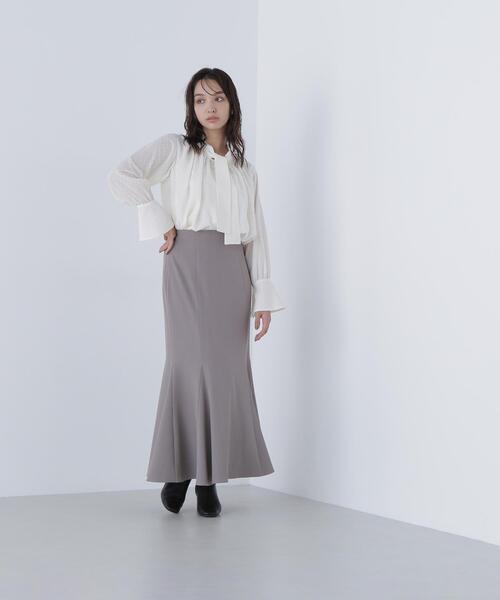 NATURAL BEAUTY BASIC(ナチュラルビューティーベーシック)の「◇ヘム切替マーメイドスカート(スカート・レディース・オフホワイト/ブラック/ダークブラウン/ブルー/ホワイト系その他2/ブラウン・SMALL/MEDIUM/P/S)」の19枚目の写真