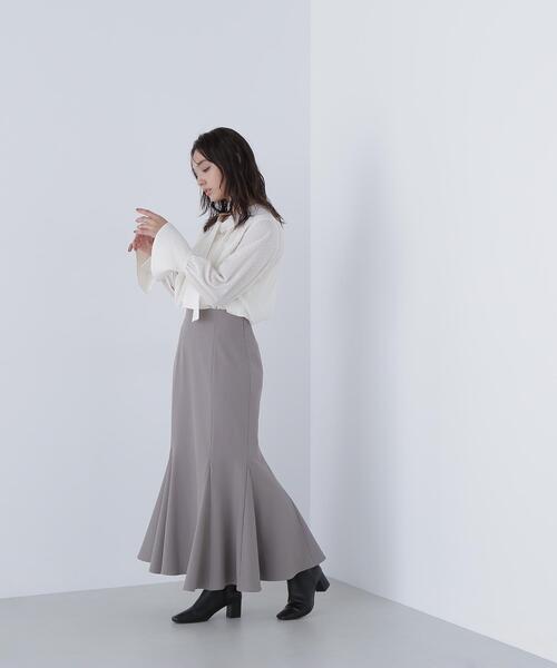 NATURAL BEAUTY BASIC(ナチュラルビューティーベーシック)の「◇ヘム切替マーメイドスカート(スカート・レディース・オフホワイト/ブラック/ダークブラウン/ブルー/ホワイト系その他2/ブラウン・SMALL/MEDIUM/P/S)」の20枚目の写真