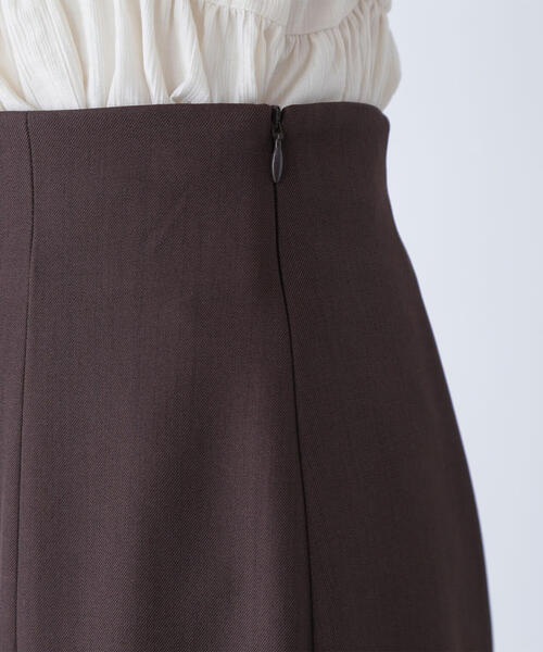 NATURAL BEAUTY BASIC（ナチュラルビューティーベーシック）の「◇ヘム切替マーメイドスカート（スカート・レディース・オフホワイト/ブラック/ダークブラウン/ブルー/ホワイト系その他2/ブラウン・SMALL/MEDIUM/P/S）」の13枚目の写真