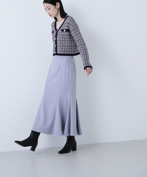 NATURAL BEAUTY BASIC（ナチュラルビューティーベーシック）の「◇ヘム切替マーメイドスカート（スカート・レディース・オフホワイト/ブラック/ダークブラウン/ブルー/ホワイト系その他2/ブラウン・SMALL/MEDIUM/P/S）」の21枚目の写真