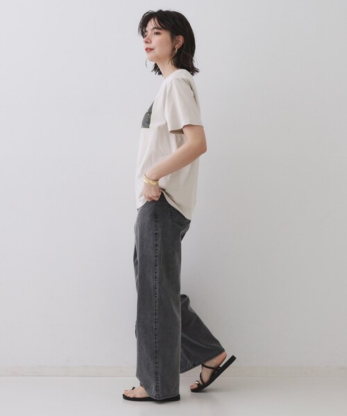 OPAQUE.CLIP（オペークドットクリップ）の「◆フォトプリントTシャツ【洗濯機洗い可】（Tシャツ/カットソー・レディース・ホワイト/ホワイト系1/ライトベージュ・40/38）」の15枚目の写真