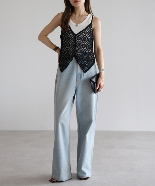 Bonjour Sagan（ボンジュールサガン）の「かぎ編みレースキャミビスチェ（キャミソール・レディース・ライトベージュ/ブラック・FREE）」の3枚目の写真