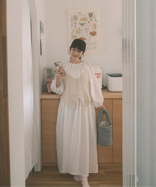 Bonjour Sagan（ボンジュールサガン）の「かぎ編みレースキャミビスチェ（キャミソール・レディース・ライトベージュ/ブラック・FREE）」の18枚目の写真