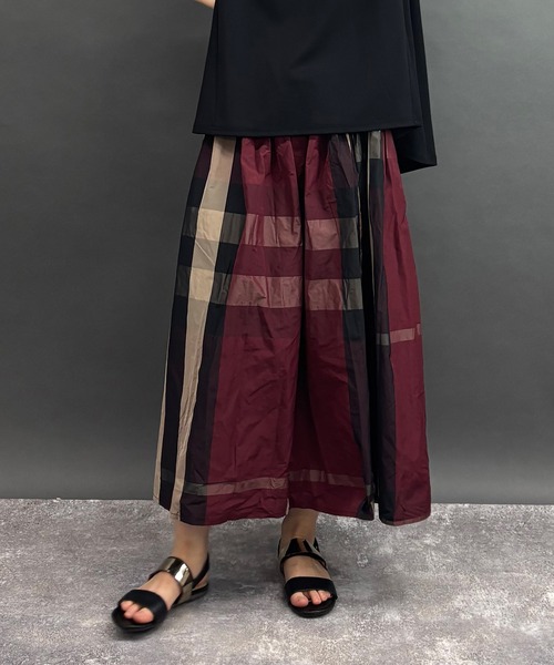 NICOLE white(ニコルホワイト)の「チェックスカート(スカート・レディース・オフホワイト/ブラック/レッド・FREE)」の3枚目の写真