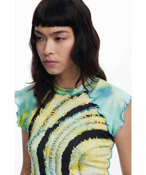 Desigual(デシグアル)の「アクアティック フィッシュプリント 丸首半袖Tシャツ Y2K(Tシャツ/カットソー・レディース・グリーン・XL/L/M/S/XS)」の3枚目の写真