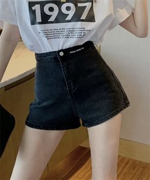 ストレッチ美脚デニムショートパンツ