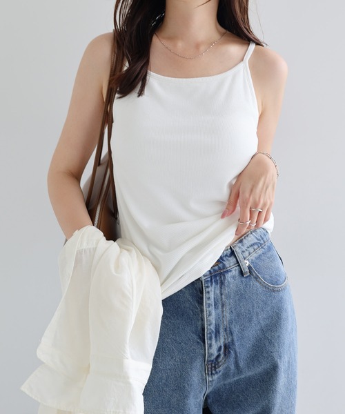 andme(アンドミー)の「テレコリブカップ付きキャミソールトップス(キャミソール・レディース・ブラック/チャコールグレー/ブラウン/オフホワイト・M)」の10枚目の写真