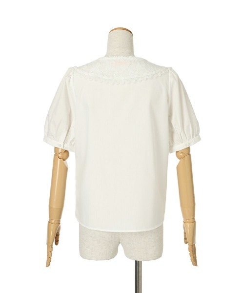 F i.n.t（フィント）の「ローズ刺繍チュールレース衿ブラウス（シャツ/ブラウス・レディース・オフホワイト/ブルーグレー・FREE）」の12枚目の写真