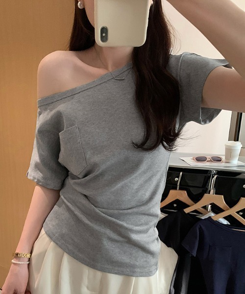 Per sist ence(パーシエンス)の「オフショル半袖Tシャツ(Tシャツ/カットソー・レディース・グレー/ネイビー/ブラック/ホワイト・LARGE/MEDIUM)」の20枚目の写真