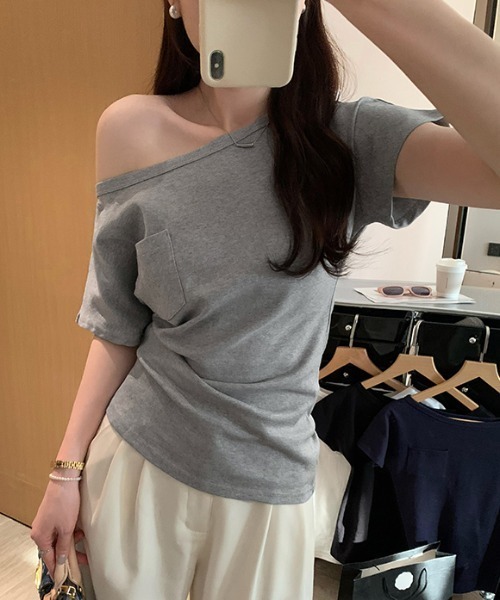 Per sist ence(パーシエンス)の「オフショル半袖Tシャツ(Tシャツ/カットソー・レディース・グレー/ネイビー/ブラック/ホワイト・LARGE/MEDIUM)」の21枚目の写真
