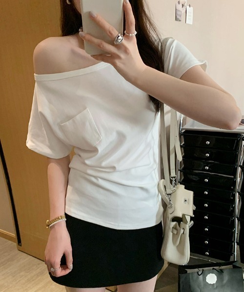 Per sist ence(パーシエンス)の「オフショル半袖Tシャツ(Tシャツ/カットソー・レディース・グレー/ネイビー/ブラック/ホワイト・LARGE/MEDIUM)」の11枚目の写真