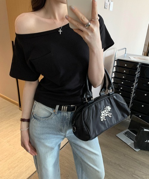 Per sist ence(パーシエンス)の「オフショル半袖Tシャツ(Tシャツ/カットソー・レディース・グレー/ネイビー/ブラック/ホワイト・LARGE/MEDIUM)」の14枚目の写真