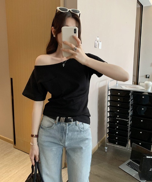Per sist ence(パーシエンス)の「オフショル半袖Tシャツ(Tシャツ/カットソー・レディース・グレー/ネイビー/ブラック/ホワイト・LARGE/MEDIUM)」の15枚目の写真
