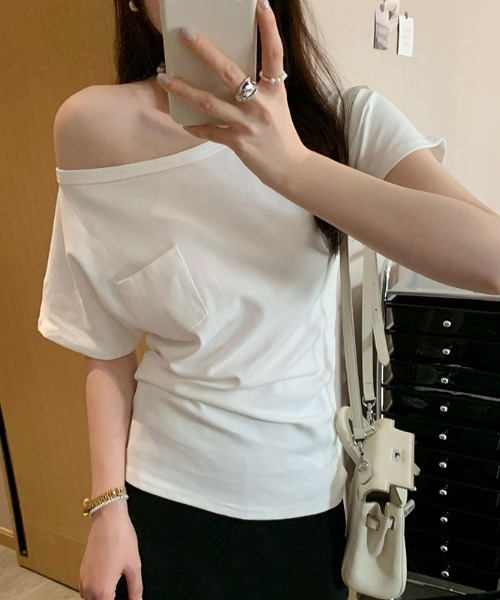 Per sist ence(パーシエンス)の「オフショル半袖Tシャツ(Tシャツ/カットソー・レディース・グレー/ネイビー/ブラック/ホワイト・LARGE/MEDIUM)」の6枚目の写真
