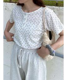 ehka sopo | 小花柄ヘンリーネックカットソー(Tシャツ/カットソー)