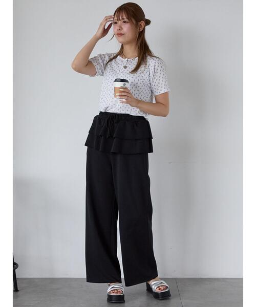 ehka sopo（エヘカソポ）の「小花柄ヘンリーネックカットソー（Tシャツ/カットソー・レディース・パープル/イエロー/ブルー/ピンク・F）」の14枚目の写真