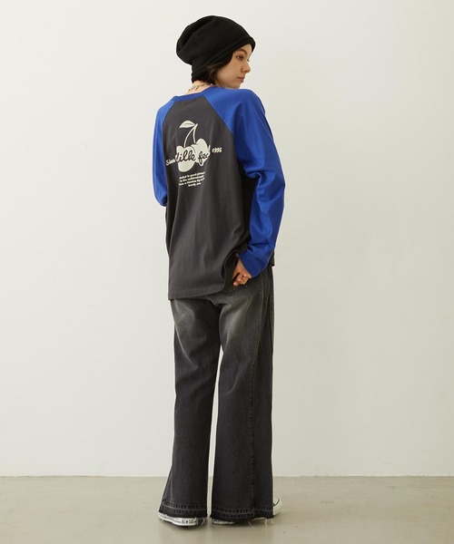 MILKFED.(ミルクフェド)の「CHERRY FLOCK PRINT B/B TEE(Tシャツ/カットソー・レディース・オフホワイト/オートミール/チャコール・M/L)」の11枚目の写真