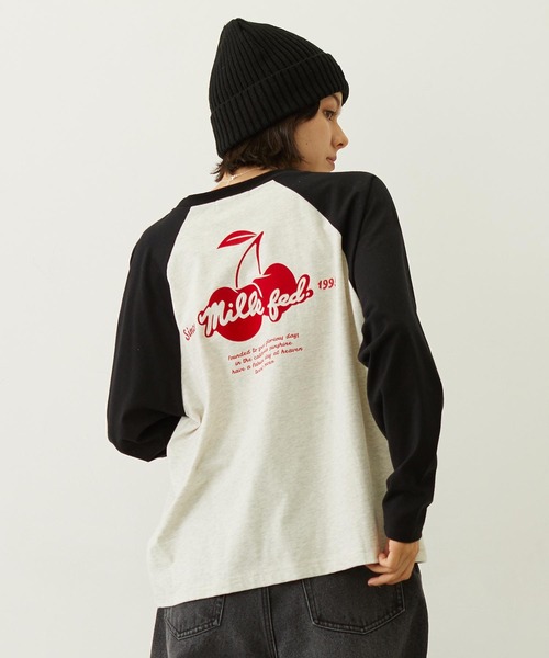 MILKFED.(ミルクフェド)の「CHERRY FLOCK PRINT B/B TEE(Tシャツ/カットソー・レディース・オフホワイト/オートミール/チャコール・M/L)」の17枚目の写真