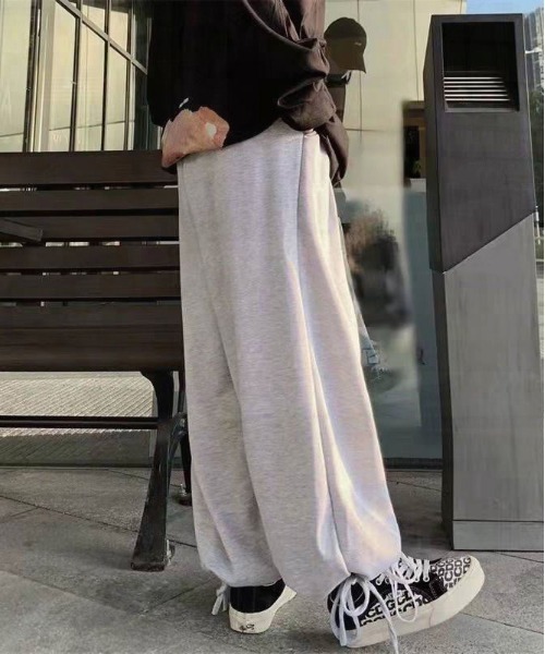 SHEPP(シープ)の「ドローコード ルーズシルエットスウェットパンツ(スウェットパンツ・メンズ・グレー/ブラック・L/M)」の8枚目の写真