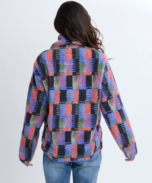 BILLABONG（ビラボン）の「BILLABONG レディース 24B411506-SWITCHBACK PULLOVER FLC スウェットジャケット 【2025年秋冬モデル】/ビラボン総柄アノラックデザインスタンドカラーフリーストップス（その他アウター・レディース・レッド系その他/マルチ/ブラック系その他・MEDIUM）」の14枚目の写真