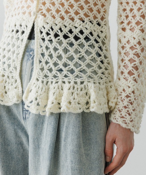 ADAM ET ROPE'(アダムエロペ)の「【EMOELLE】クロシェカーディガン(カーディガン/ボレロ・レディース・グレー/キナリ・FREE)」の10枚目の写真