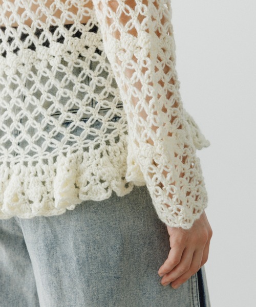 ADAM ET ROPE'(アダムエロペ)の「【EMOELLE】クロシェカーディガン(カーディガン/ボレロ・レディース・グレー/キナリ・FREE)」の11枚目の写真