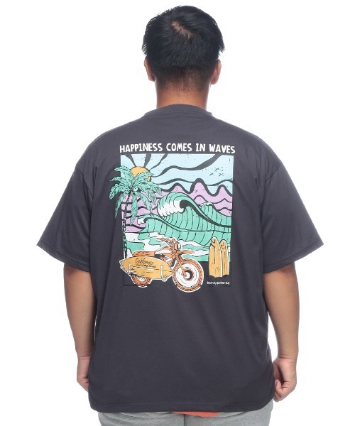B&T CLUB(ビーティークラブ)の「Tシャツ メンズ 大きいサイズ サマーバケーション プリント 半袖Tシャツ B&T CLUB (ビーアンドティークラブ)(Tシャツ/カットソー・メンズ・ダークグレー/ブルー・X1(3L~4L)/X2(4L~5L)/X3(6L~7L))」の16枚目の写真