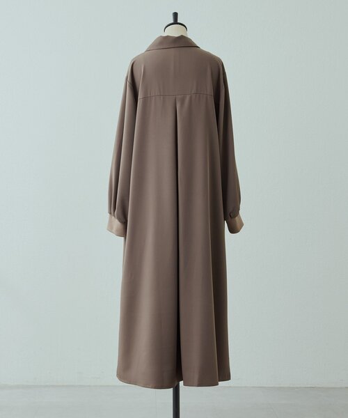 ear PAPILLONNER（イアパピヨネ）の「Vネックワンピース【SUM1 STYLE(スミスタイル)】（ワンピース・レディース・ブラック/モカ/ライトグレー/ネイビー・FREE）」の12枚目の写真