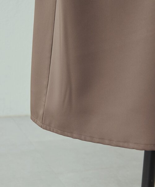 ear PAPILLONNER（イアパピヨネ）の「Vネックワンピース【SUM1 STYLE(スミスタイル)】（ワンピース・レディース・ブラック/モカ/ライトグレー/ネイビー・FREE）」の16枚目の写真