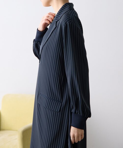 ear PAPILLONNER（イアパピヨネ）の「Vネックワンピース【SUM1 STYLE(スミスタイル)】（ワンピース・レディース・ブラック/モカ/ライトグレー/ネイビー・FREE）」の20枚目の写真