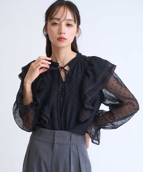 NOELA（ノエラ）の「配色リボンドビードットブラウス（シャツ/ブラウス・レディース・ブラック/オフホワイト・フリー）」の2枚目の写真