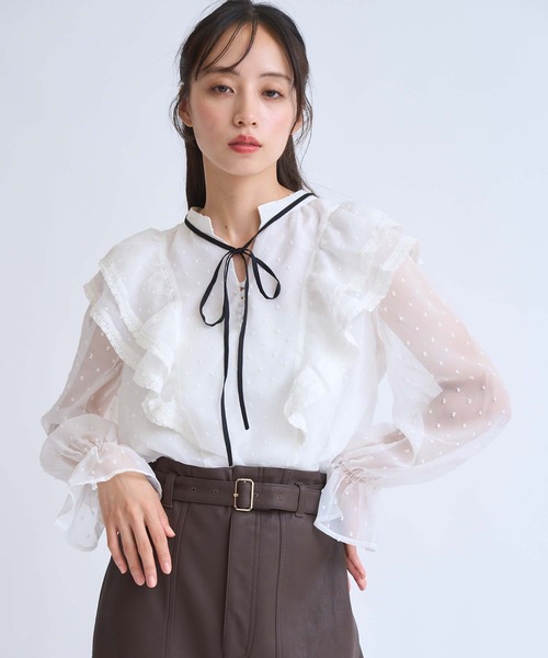NOELA（ノエラ）の「配色リボンドビードットブラウス（シャツ/ブラウス・レディース・ブラック/オフホワイト・フリー）」の4枚目の写真