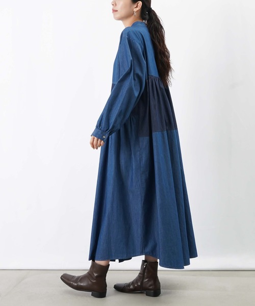 LUCA/LADY LUCK LUCA(ルカ/レディラックルカ)の「LC/LLL デニム配色ボリュームワンピース(ワンピース・レディース・ブルー/ブラック・MEDIUM/SMALL)」の2枚目の写真